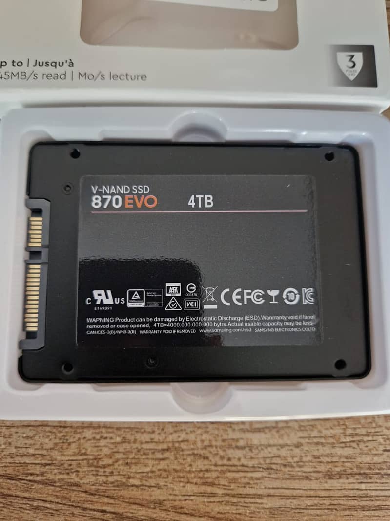 V-NAND SATA-III SSD 870 EVO – 4TB 1