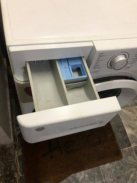 LG8kg Direct drive invertor front load fully automatic washing machine 5