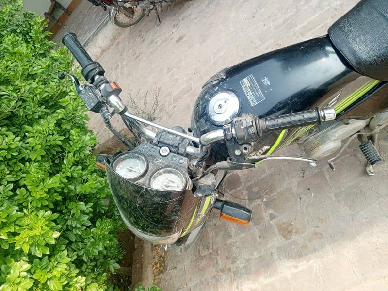 2017 model 125 deluxe peshawer namber 0314;::;;921:;:;:;;:44'55 2