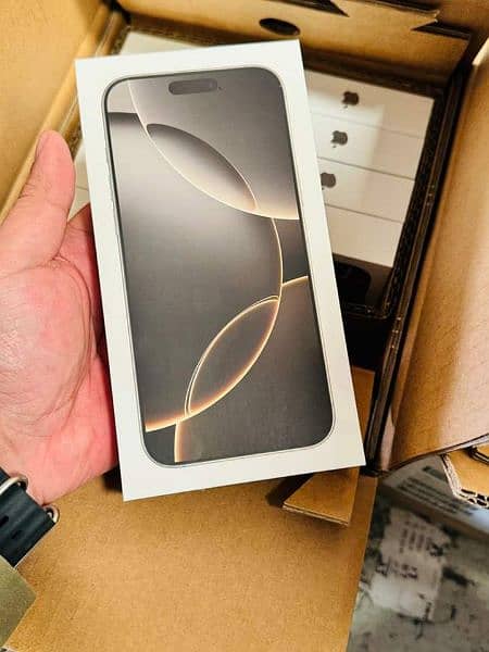 I PHONE 16 PRO MAX DESERT TITANIUM 256 GB 512 GB 2