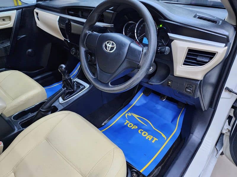 Toyota Corolla GLI Convt 2015 8