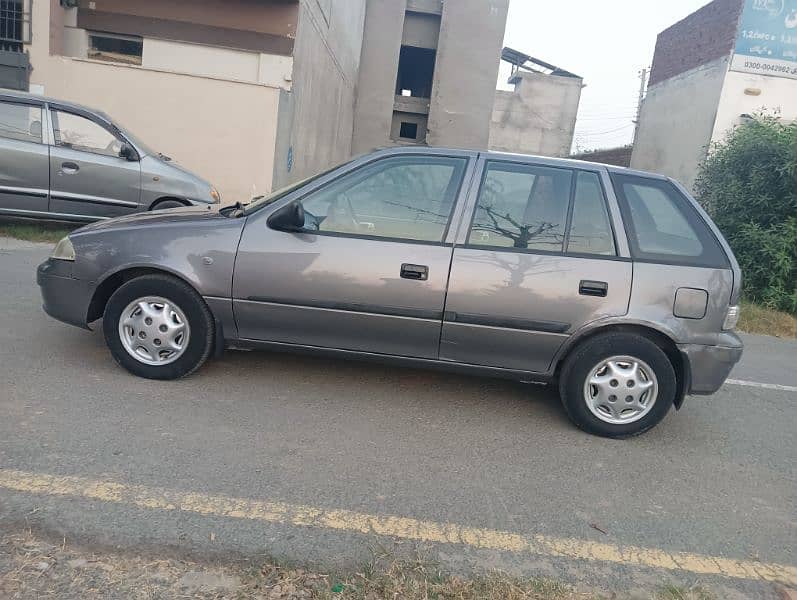 Suzuki Cultus VXL 2013 3