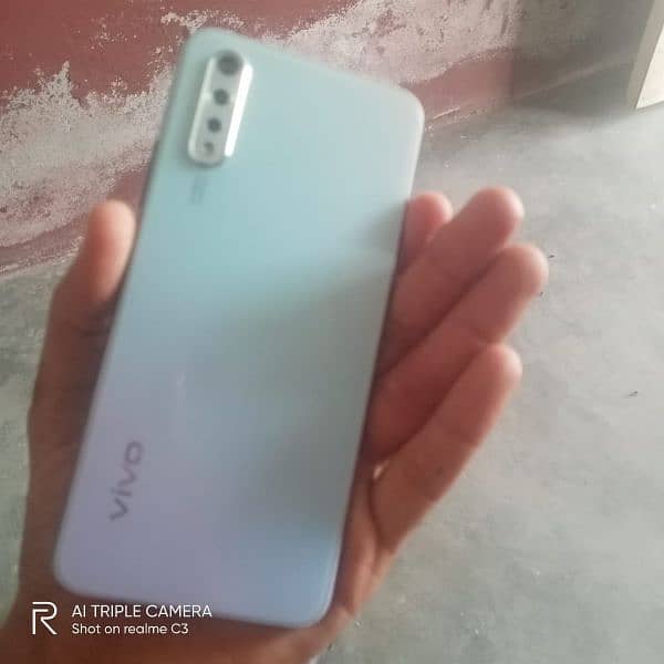 Vivo S1 1907_19 5