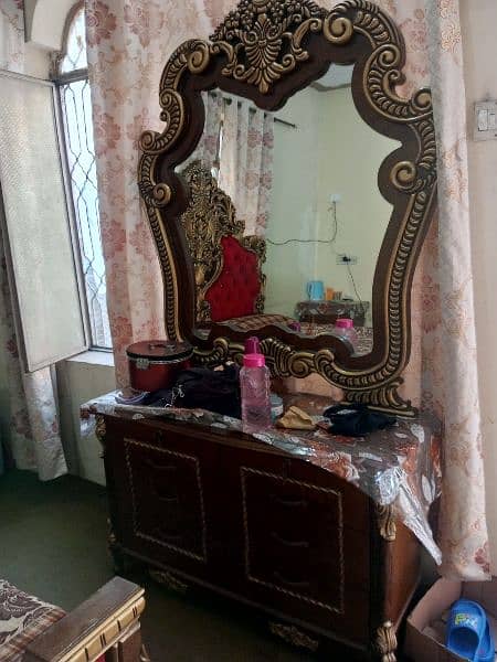 Furniture set For sale 1