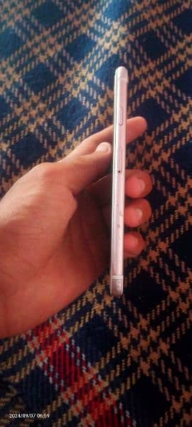 iPhone 6a pta 64 gb with original box 4