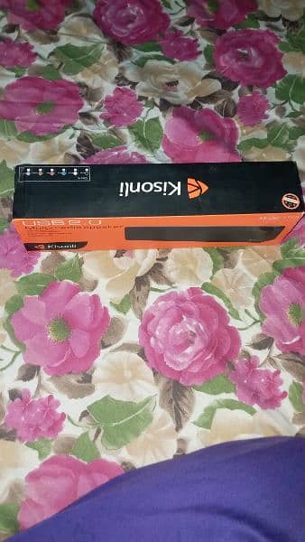 kisnoli brand ka USB speaker 4