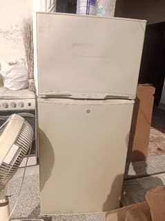 haier refrigerator medium like new genuine condition