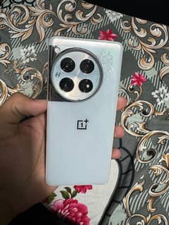 One Plus 12 white