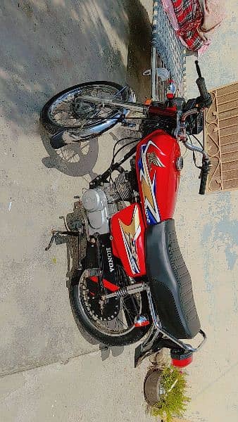 Honda 125 all punjab nuber 1