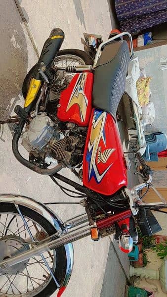 Honda 125 all punjab nuber 2