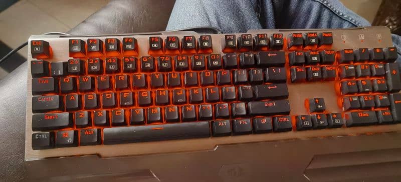 gaming keyboard 3