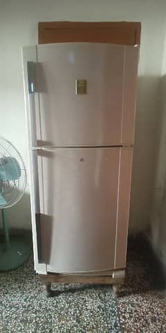 Dawlance fridge 0