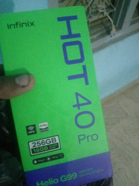 Hot 40 pro 16 256 0