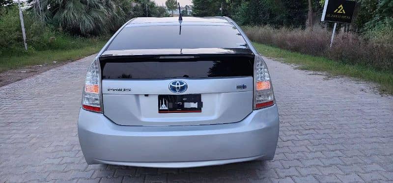 Toyota Prius 2011 2