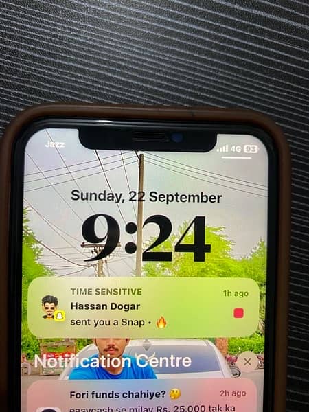 iPhone 11 Pro jazz glitch and factory unlock 1