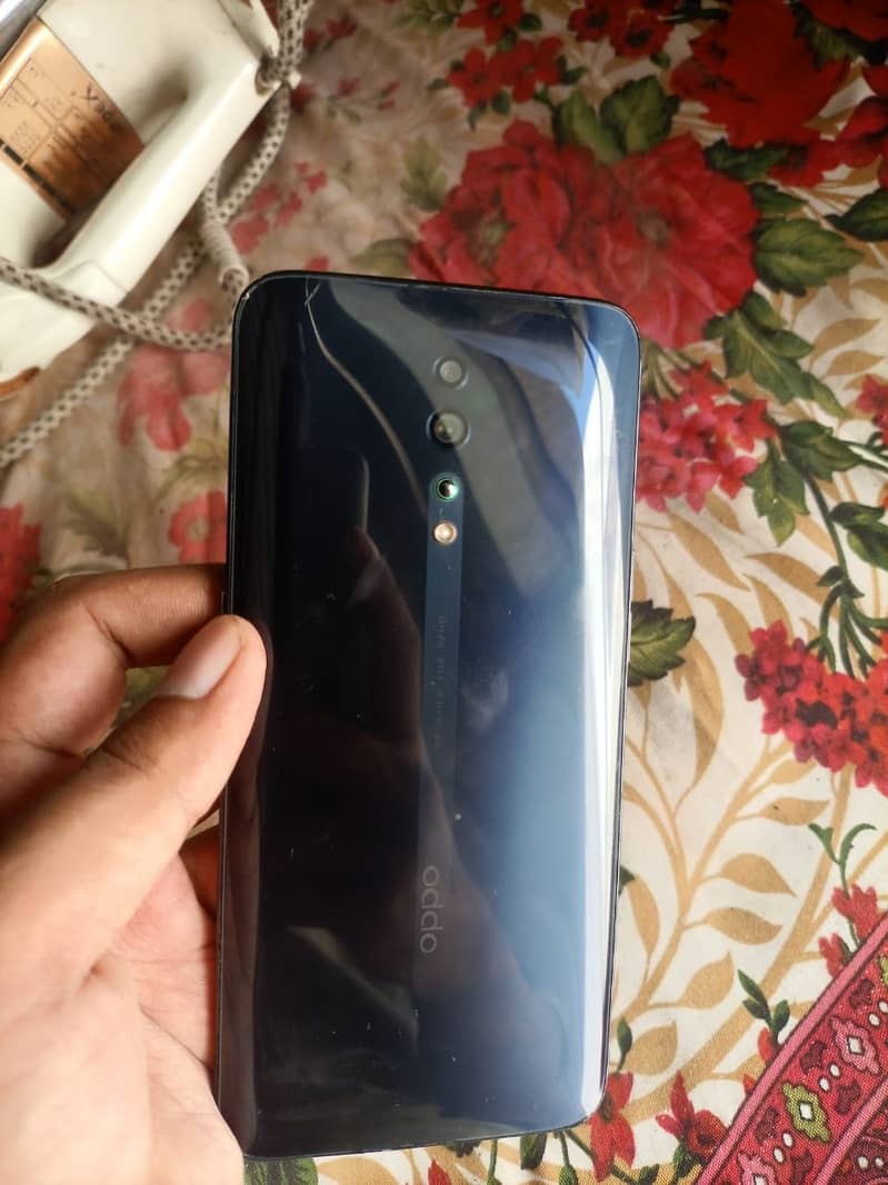 OPPO Reno Z  Version  Baseband & Kernel  ColorOS Version V7  Android 0