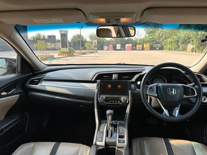 Honda Civic X 2018 Ug Red Meter 8