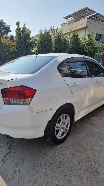 Honda City 2009 Genuine 7