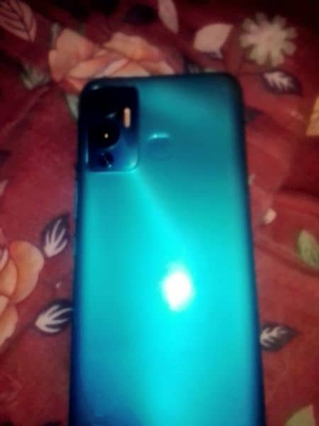 Infinix hot 12play pta proved 4 64 for sale RS 20000 pannel change 2