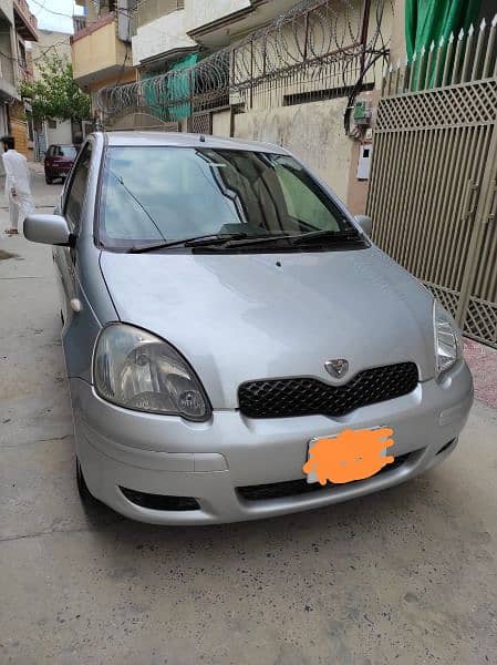 Toyota Vitz 2002 3