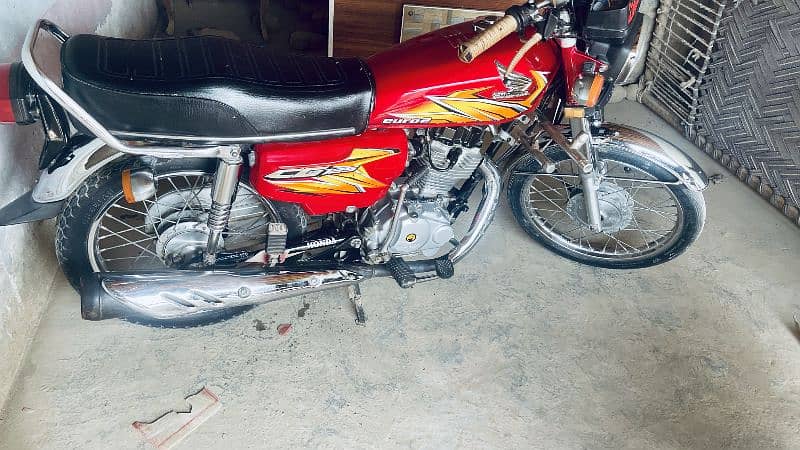 Honda 125 fresh bick exchange possible 1