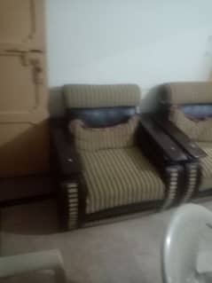 5 seater sofa good condition2sofa   5 seater