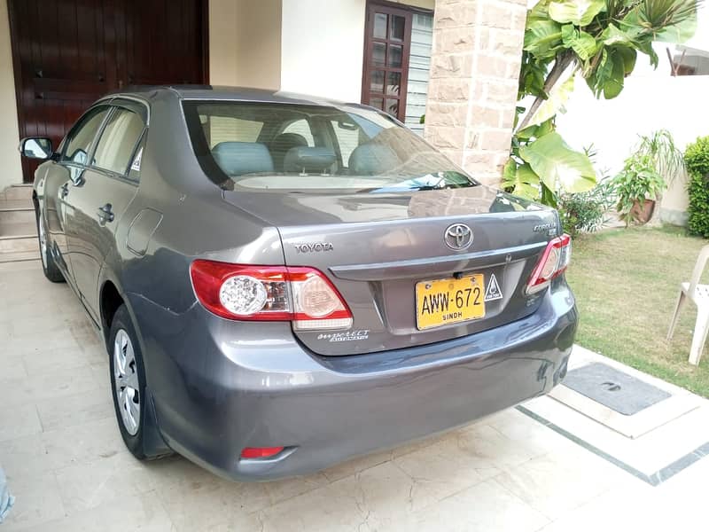 Toyota Corolla Gli 2012 Automatic Outclass Condition in DHA Karachi 8