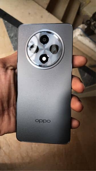 Oppo reno 12/f 8/256 2