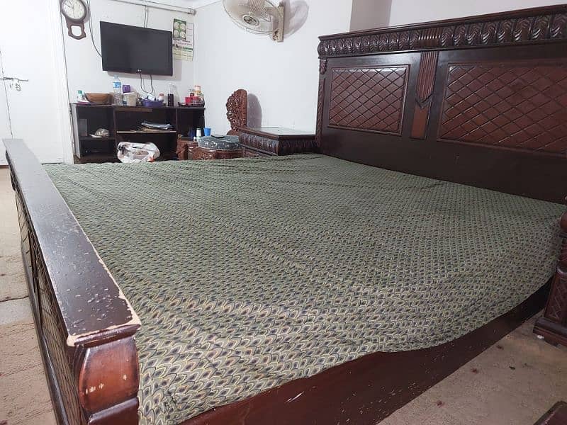 King Size Bed Set For Sale 5