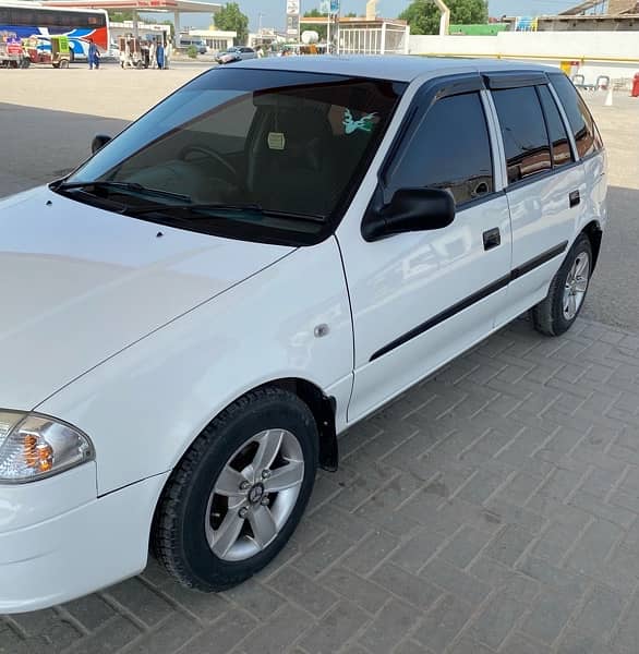 Suzuki Cultus VXR 2015 1