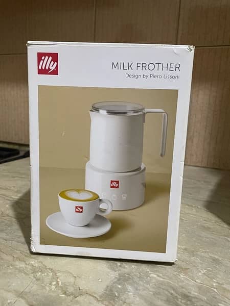 imported illy milk frother 1