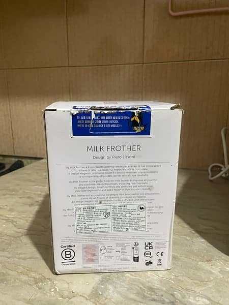 imported illy milk frother 2