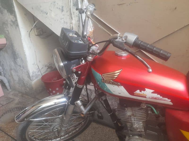 Honda cg125 engine ok condition ap k samne hai 10