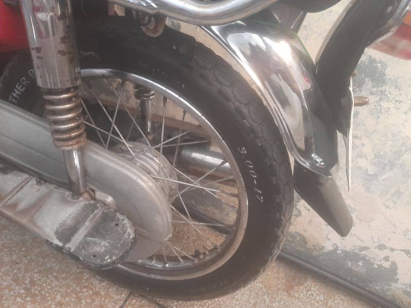 Honda cg125 engine ok condition ap k samne hai 13