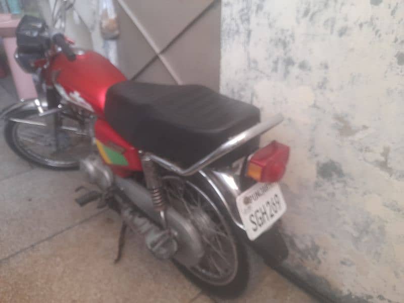 Honda cg125 engine ok condition ap k samne hai 16