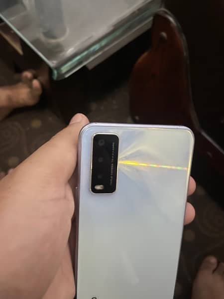 Vivo y20 4