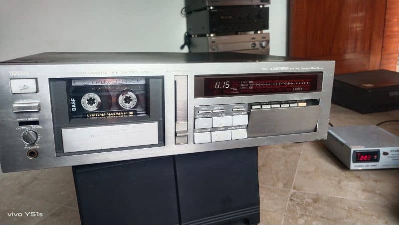 Yamaha KX-1000 Cassette Deck Player 1