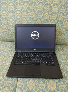 Dell laptop Intel i5 Fifth Generation 8/128 SSD