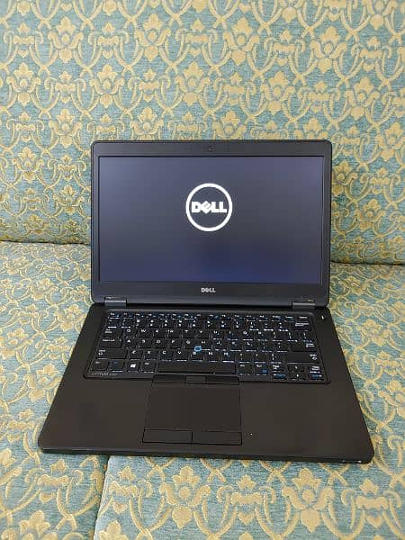 Dell laptop Intel i5 Fifth Generation 8/128 SSD 0