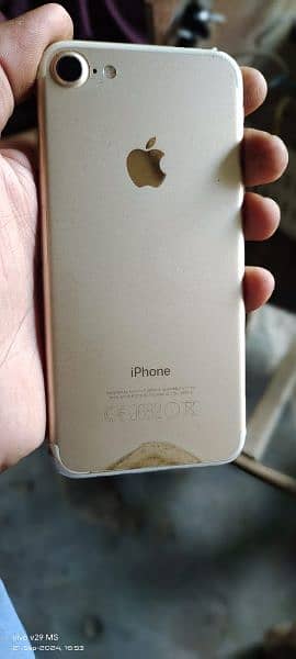 iPhone 7 9by10 128GB 1