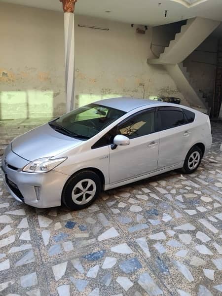 Toyota Prius 2012 4