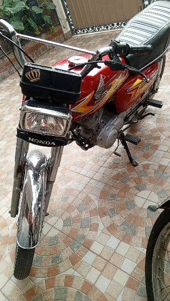 Honda 125 Red 2021 2