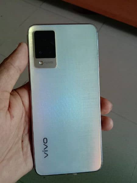 Vivo V21 8/128. PTA. Box 7