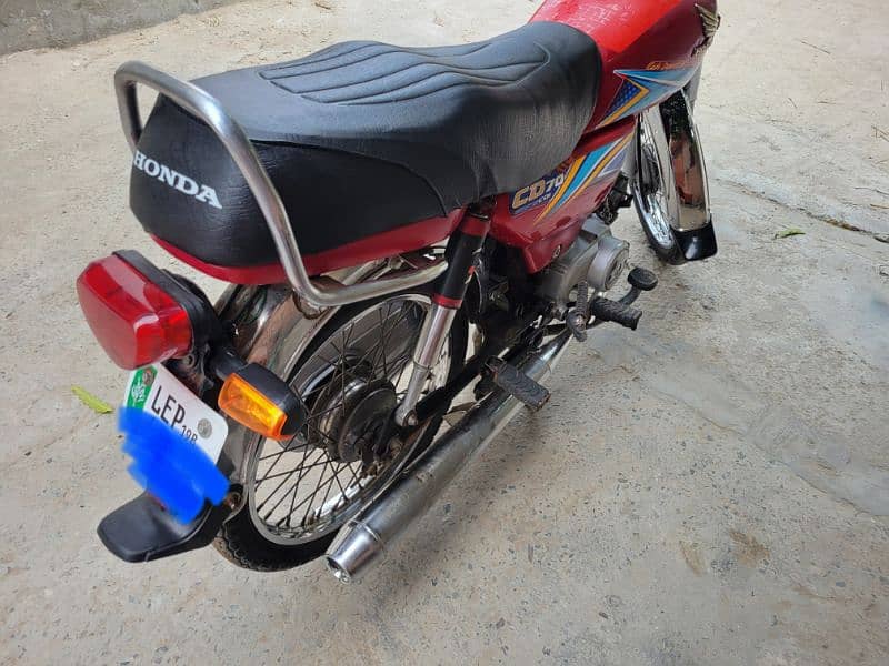 Honda CD 70 2019 4