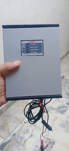 Simtek Battery Charger 12V 20 Ampere 0