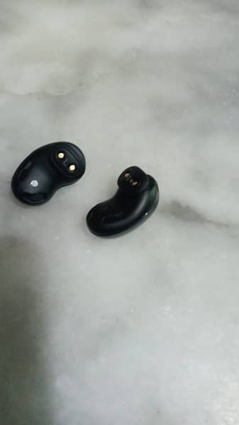 Samsung galaxy buds live 2