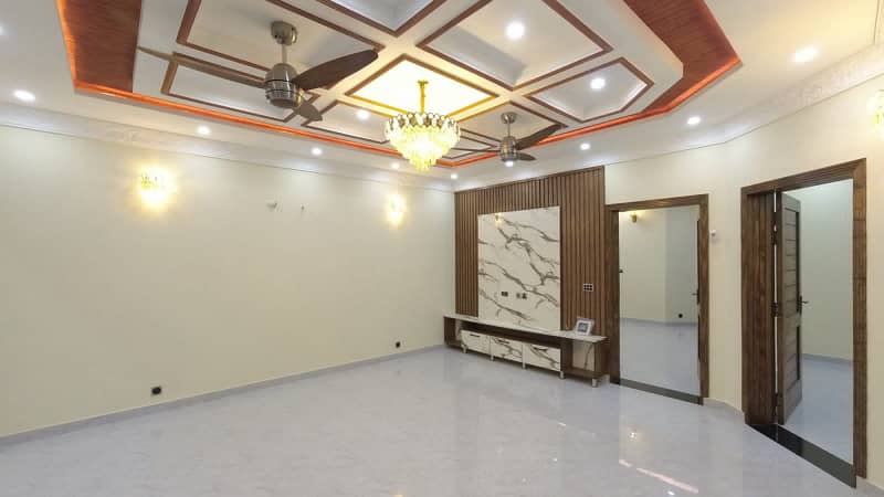 10 Marla Brand New House For Rent In Bahria Town - Overseas B Extension Lahore 13