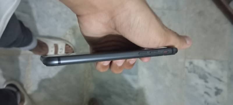 iPhone 8 non pta jv 10/10 condition or 84bateeryhealth no opennorepair 4