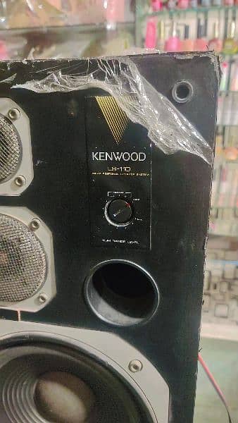 Kenwood japani amplifier and speaker 8 inches set 2