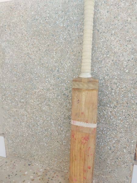 hard ball bat but used good condition 4